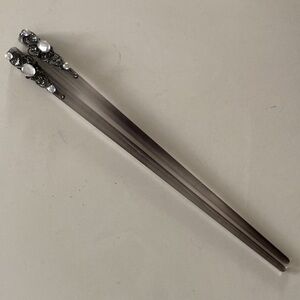 Y2K Grey ombre Filigree and gem stone hair chopsticks